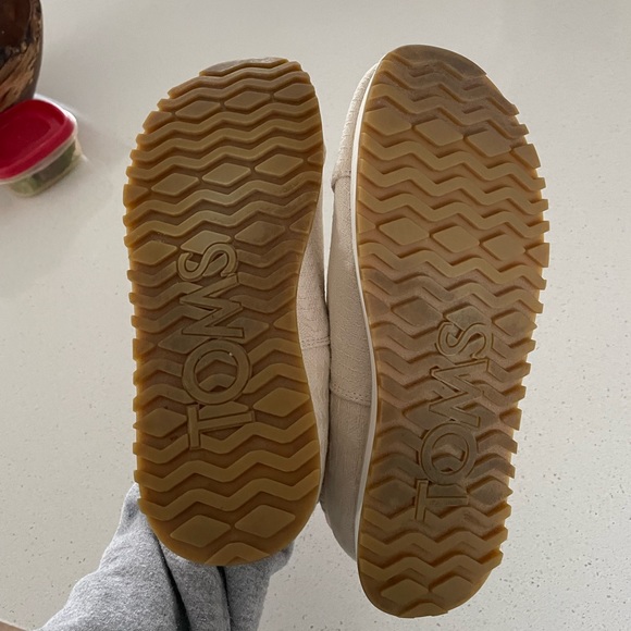 Toms Diamond Weave slip on sneakers size 7.5 - Picture 3 of 9